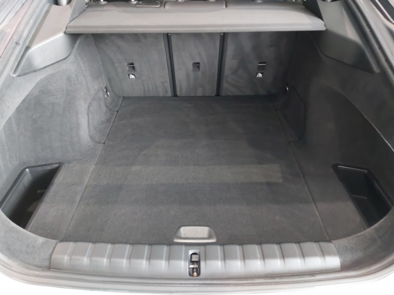 Used BMW i4 2022 for sale - 78114027: Photo 8