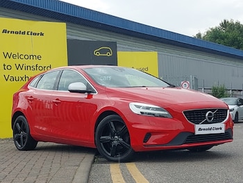 Used Volvo V40 2017 for sale - 79348059: Photo