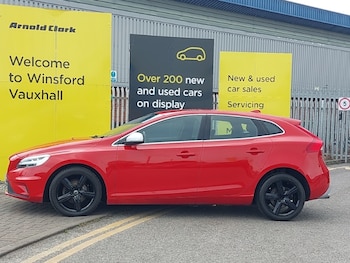 Used Volvo V40 2017 for sale - 79348059: Photo
