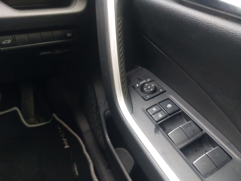 Used Toyota RAV4 2022 for sale - 77637206: Photo 16