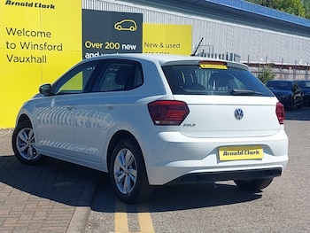 Used Volkswagen Polo 2018 for sale - 78369165: Photo