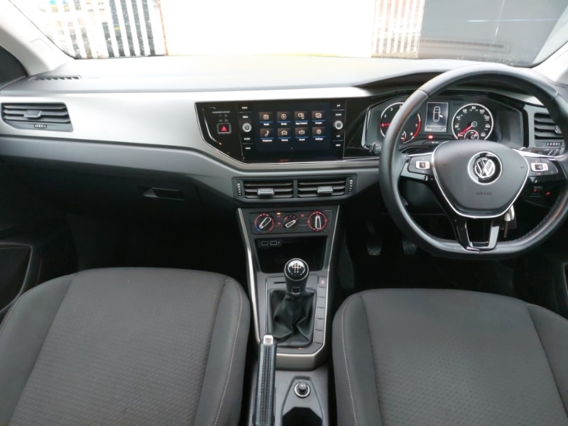 Used Volkswagen Polo 2019 for sale - 77722032: Photo 2