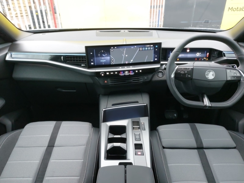 Used Vauxhall Grandland 2025 for sale - 77922489: Photo 2