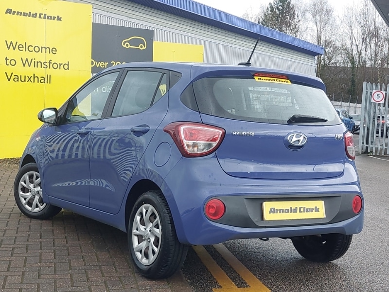 Used Hyundai i10 2018 for sale - 77644321: Photo 3