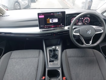 Used Volkswagen Golf 2025 for sale - 79310633: Photo