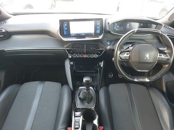 Used Peugeot 2008 2020 for sale - 79461444: Photo