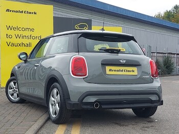 Used MINI Hatch 2022 for sale - 76493392: Photo