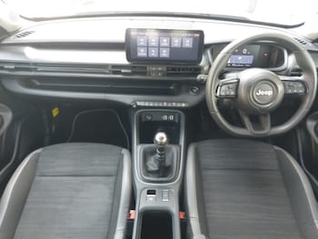 Used Jeep Avenger 2024 for sale - 78696206: Photo