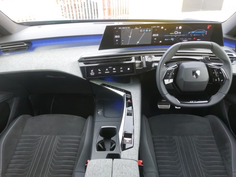 Used Peugeot 3008 2024 for sale - 77585000: Photo 2