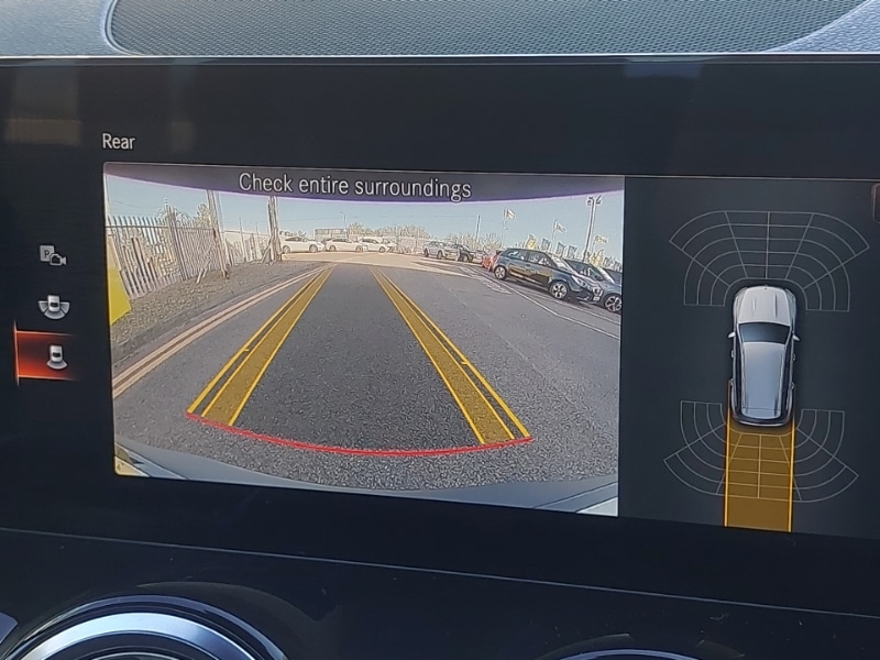 Used Mercedes-Benz EQB 2022 for sale - 76860227: Photo 11