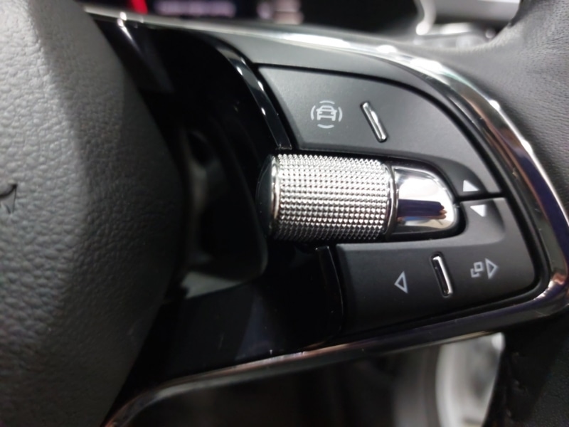 Used Skoda Superb 2023 for sale - 77252502: Photo 13