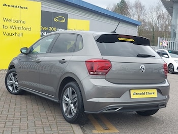 Used Volkswagen Polo 2019 for sale - 77942749: Photo