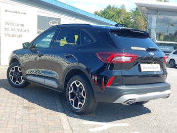 Used Ford Kuga 2025 for sale - 79372854: Photo