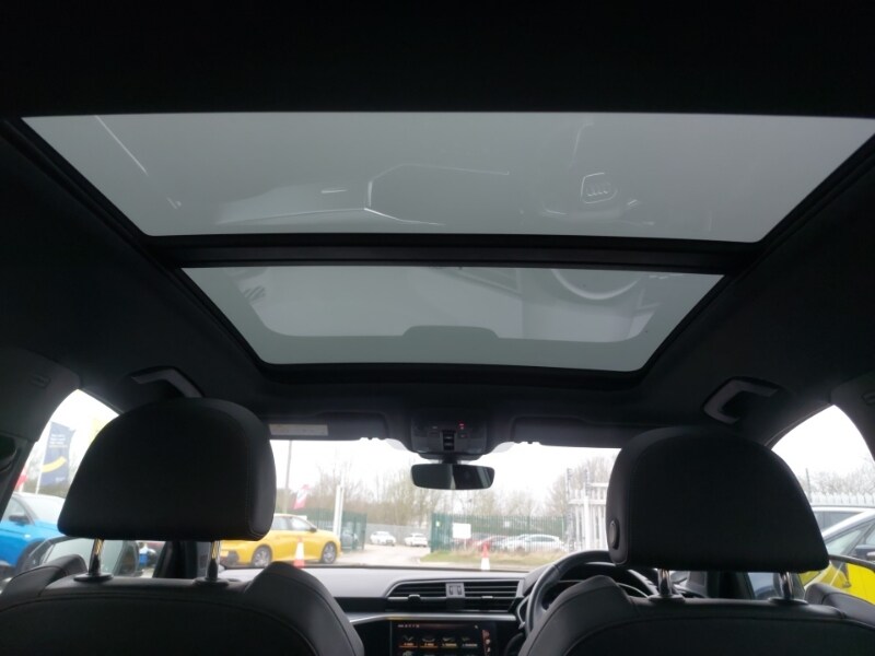 Used Audi Q3 2019 for sale - 77495240: Photo 13