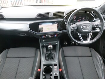 Used Audi Q3 2019 for sale - 77495240: Photo