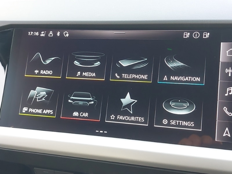 Used Audi Q4 e-tron 2023 for sale - 78159319: Photo 13