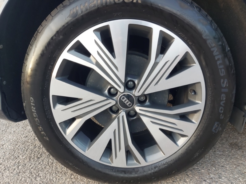 Used Audi Q4 e-tron 2023 for sale - 78159319: Photo 17