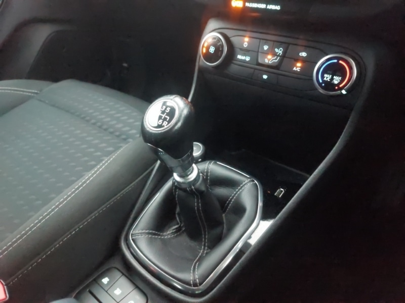 Used Ford Fiesta 2018 for sale - 77141902: Photo 14