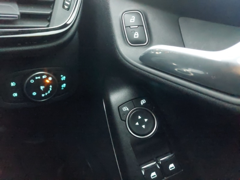 Used Ford Fiesta 2018 for sale - 77141902: Photo 16