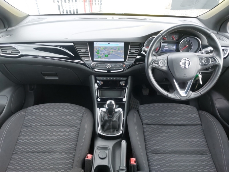 Used Vauxhall Astra 2019 for sale - 76358727: Photo 2