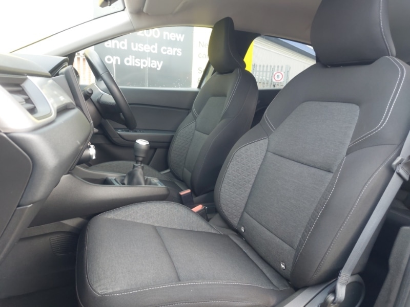 Used Renault Captur 2022 for sale - 77433637: Photo 5