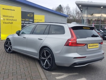 Used Volvo V60 2023 for sale - 77495227: Photo