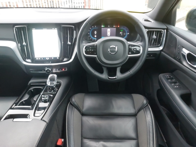 Used Volvo V60 2023 for sale - 77495227: Photo 7