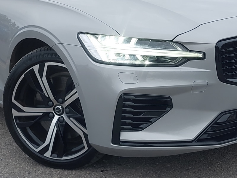 Used Volvo V60 2023 for sale - 77495227: Photo 9