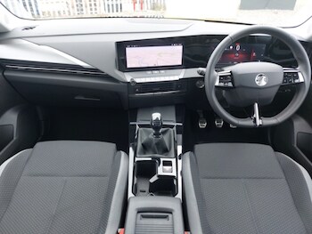 Used Vauxhall Astra 2023 for sale - 78647452: Photo