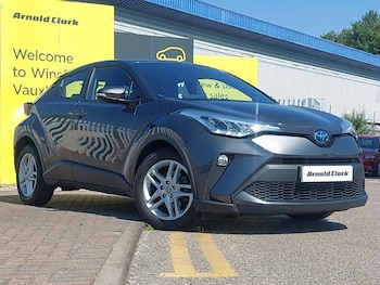 Used Toyota C-HR 2023 for sale - 79171522: Photo