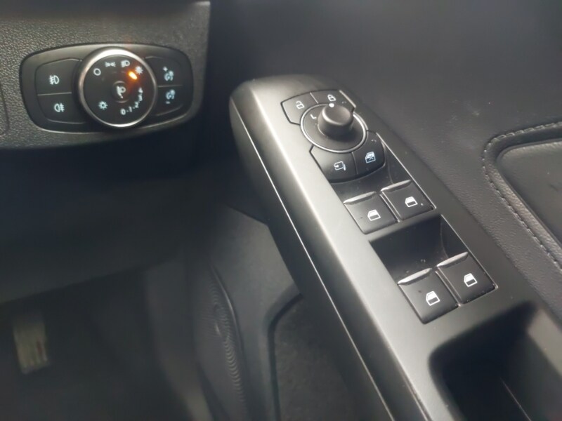 Used Ford Focus 2023 for sale - 76816211: Photo 16