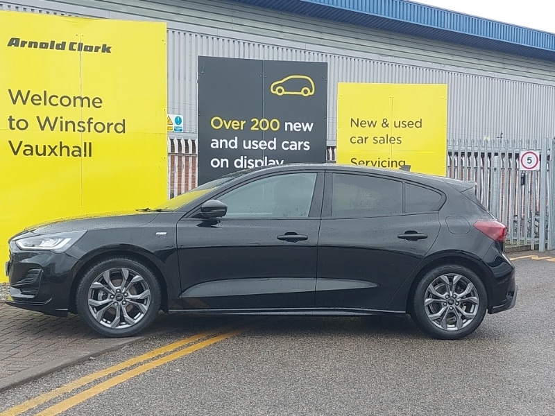 Used Ford Focus 2023 for sale - 76816211: Photo 4