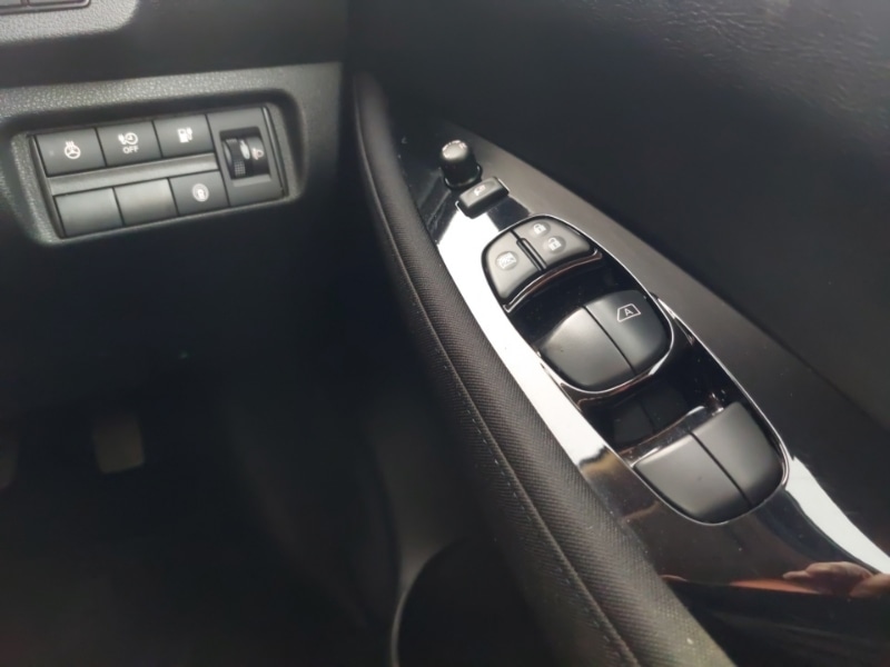 Used Nissan Leaf 2023 for sale - 77969385: Photo 16