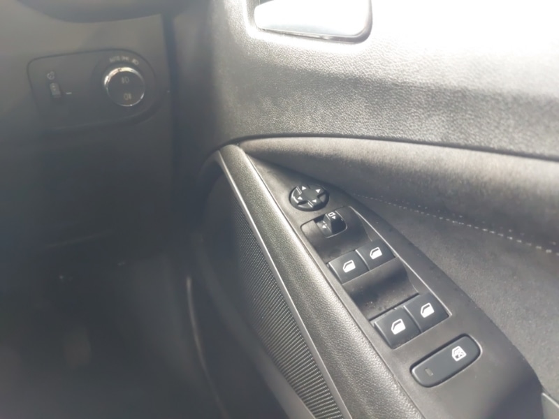 Used Vauxhall Crossland 2024 for sale - 76165902: Photo 16