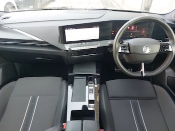 Used Vauxhall Astra 2023 for sale - 79247350: Photo