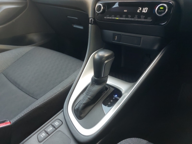 Used Toyota Yaris 2022 for sale - 76348638: Photo 14