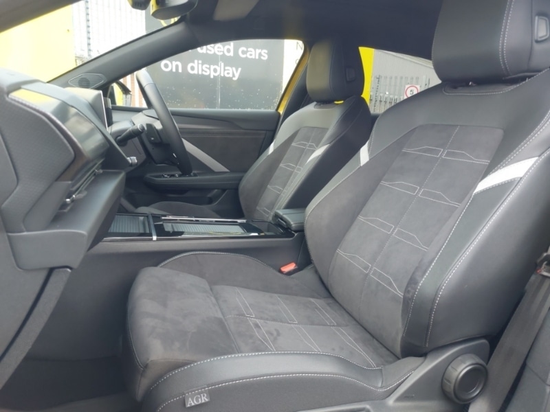 Used Vauxhall Astra 2025 for sale - 76860242: Photo 5