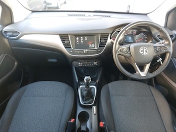 Used Vauxhall Crossland 2022 for sale - 76188126: Photo 2