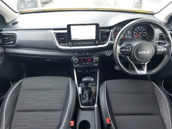 Used Kia Stonic 2023 for sale - 78957228: Photo