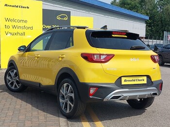 Used Kia Stonic 2023 for sale - 78957228: Photo