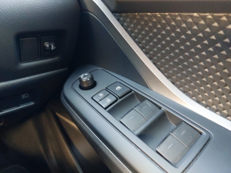 Used Toyota C-HR 2023 for sale - 78147659: Photo 16