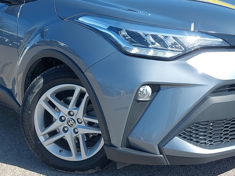 Used Toyota C-HR 2023 for sale - 78147659: Photo 9