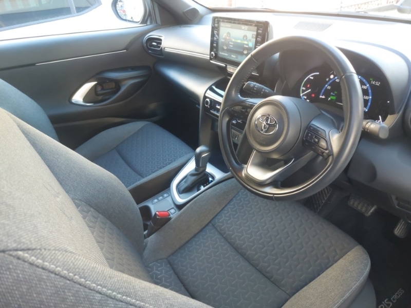 Used Toyota Yaris Cross 2022 for sale - 77194121: Photo 18