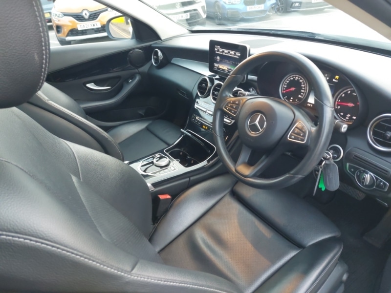 Used Mercedes-Benz C Class 2018 for sale - 77837868: Photo 18