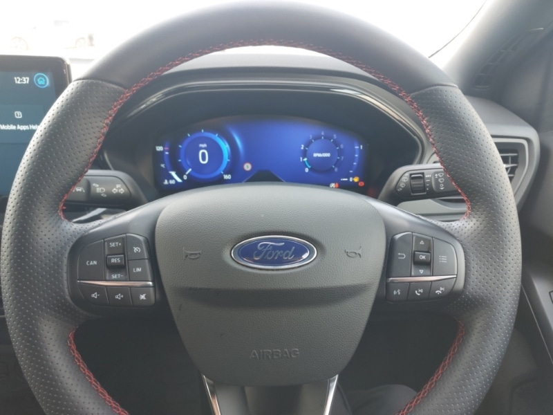 Used Ford Focus 2022 for sale - 77815541: Photo 16