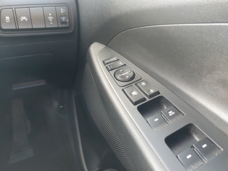 Used Hyundai TUCSON 2017 for sale - 76885311: Photo 16