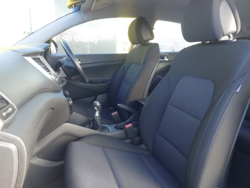 Used Hyundai TUCSON 2017 for sale - 76885311: Photo 5