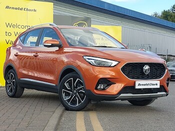 2022 - 1.5 VTi-TECH Exclusive 5dr