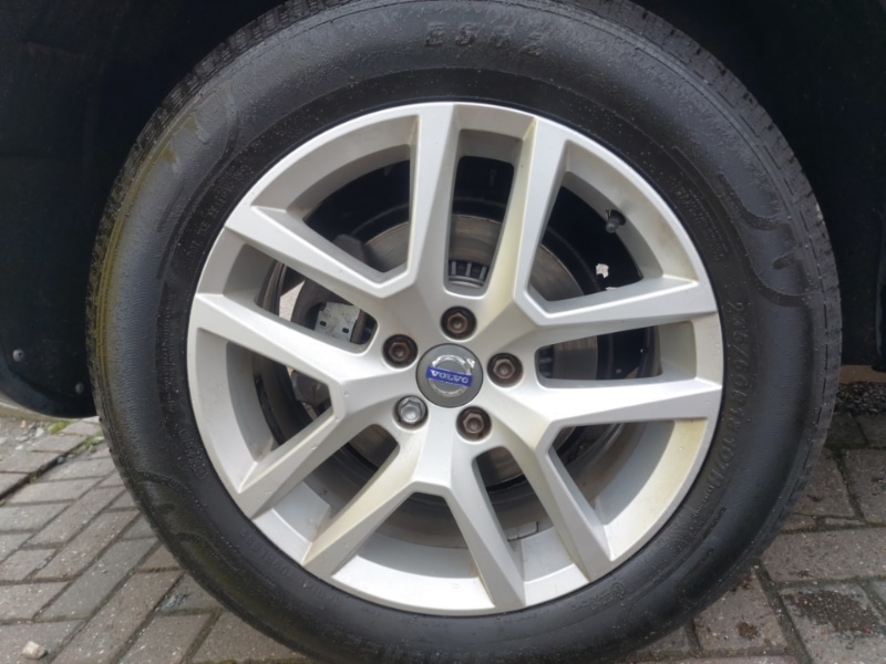 Used Volvo XC60 2017 for sale - 77815731: Photo 17