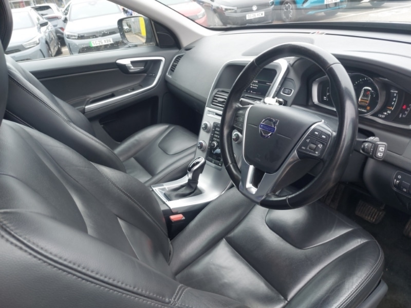 Used Volvo XC60 2017 for sale - 77815731: Photo 18